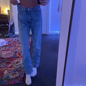 STRAIGHT LEG ZARA JEANS